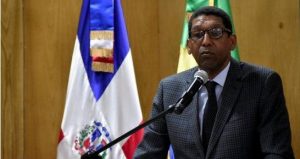 Hace pública su renuncia otro funcionario que apoyó a Leonel