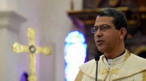 El Obispo auxiliar de Santiago pide respetar las decisiones de la JCE