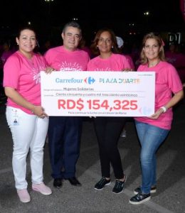 Carrefour realiza segunda versión del Zumbathon contra el cáncer