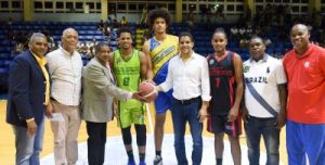 San Carlos y Mauricio Báez triunfan en Clásico Boyón Domínguez San Carlos y Mauricio Báez triunfan en Clásico Boyón Domínguez