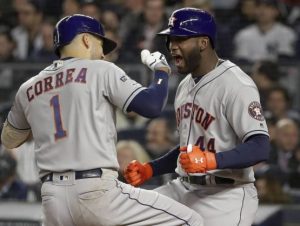 Astros apabullan Yankees y se colocan a un paso de ganar la Serie