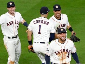 Astros reaccionan y obtienen 1er triunfo en la Serie Mundial