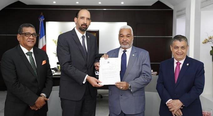 Solicitan conformación de bloque legislativo «La Fuerza del Pueblo» imagen