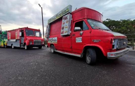 Alcaldía desalojará vendedores comida rápida área monumental imagen