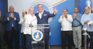 Hipólito Mejía acepta su derrota; dice trabajará junto a Abinader por el PRM