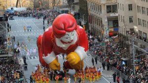 Globos alzan vuelo en el gran Desfile del Día de Acción de Gracias de NY