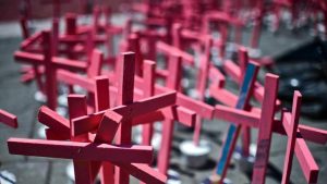 Presidente Medina tilda “pandemia bochornosa” violencia contra la mujer