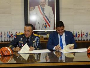 Fedombal y PN firman acuerdo para fomentar espíritu deportivo