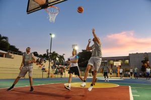 Cientos de atletas en los Juegos Deportivos del MOPC