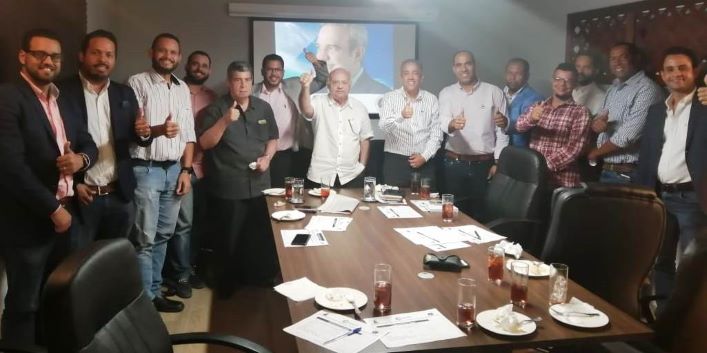Empresarios e ingenieros apoyan a Luis; critican inestabilidad precios imagen