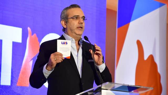 Luis Abinader atribuye aumento de feminicidios a debilidad de justicia imagen