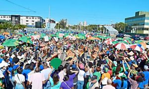Miles participan en «la Marcha de las Mariposas» en rechazo a la violencia