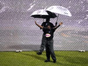 Otra vez suspenden juego Estrellas-Aguilas