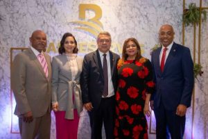 Banreservas reconoce labor de cronistas sociales Banreservas reconoce labor de cronistas sociales