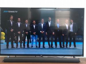 Víctor Estrella y luminarias tenis reciben honores de la ATP