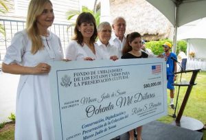PUERTO PLATA: Embajada EU entrega fondos para preservar museo judío