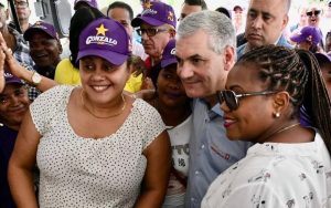 Gonzalo Castillo promete mejorar la calidad de vida de las mujeres