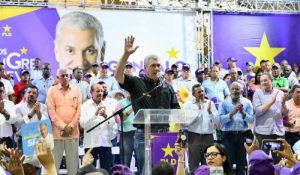 Gonzalo asegura Abinader pondría en peligro logros del gobierno de Danilo