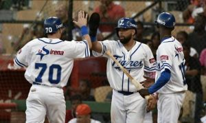 Licey derrota a los Toros; Gigantes y Aguilas triunfan