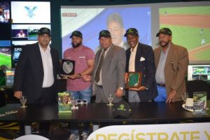 Mega Pelotero escoge a Melki Mesa y Carlos Hernández mas destacados