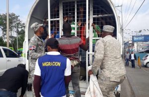 Migración dice deportó en octubre a 7,662 extranjeros indocumentados