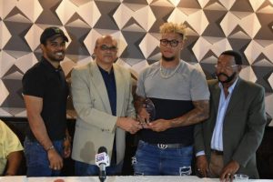 José Sirí y Richelson Peña electos Peloteros Estrella José Sirí y Richelson Peña electos Peloteros Estrella