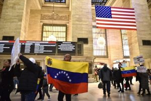 Venezolanos en Nueva York apoyan llamado a protesta