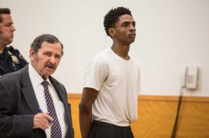 Sentencian a 45 años de cárcel a joven asesinó chef hispano