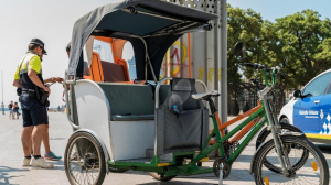 Reducen drásticamente en Barcelona número bicitaxis 