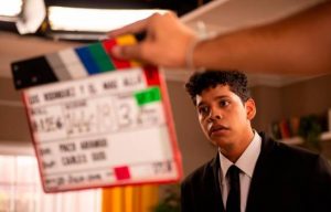 Un joven actor dominicano se destaca en película española Un joven actor dominicano se destaca en película española