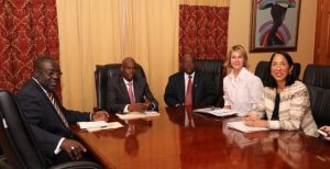 Oposición de Haití insiste en renuncia del presidente Jovenel Moise