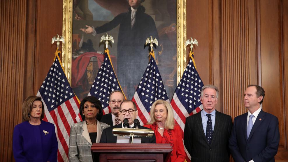 EE.UU: Demócratas imputan a Trump cargos abuso de poder y obstrucción imagen
