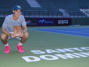 Torneos internacionales impulsan tenistas dominicanos