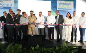 LA ROMANA: Medina inaugura centro adolescentes en conflictos