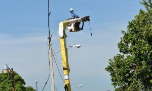 MAO: EDENORTE instala servicio 24 horas en Guatapanal y Hato Nuevo
