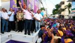 En Hermanas Mirabal, Gonzalo promete “más cuarto y empleo”