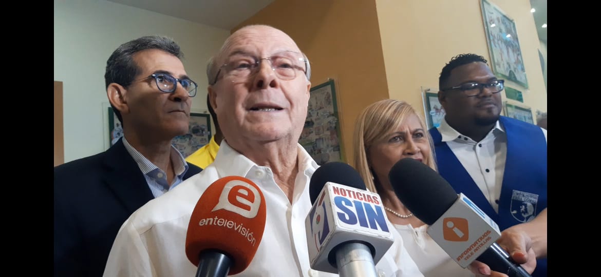 Hipólito Mejía critica “campaña de descrédito” contra la Junta Central imagen