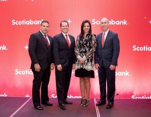 Scotiabank agasaja a sus clientes con motivo de la Navidad Scotiabank agasaja a sus clientes con motivo de la Navidad