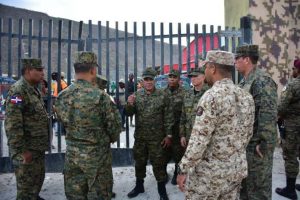 Ministerio de Defensa reforzará con 600 militares vigilancia en la frontera
