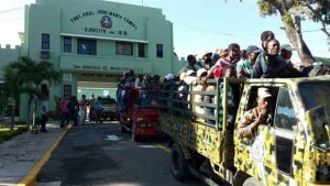 Rep. Dominicana expulsa a 377 haitianos ingresaron ilegalmente