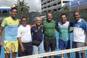 Club Naco dedica sus 61 años al tenista Víctor Estrella