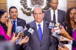 Funcionarios podrán hacer campaña electoral fuera de su horario laboral Funcionarios podrán hacer campaña electoral fuera de su horario laboral