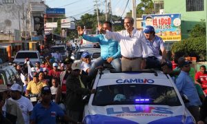 PUERTO PLATA: Abinader y Paliza en marcha con candidatos municipales