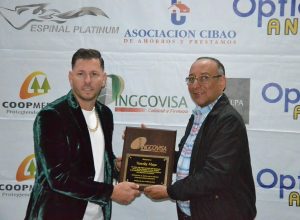 Lagares, Soto y García acaparan premios de las Águilas