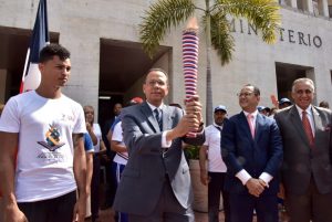 Minerd afirma brindó importancia al arte, deporte y la tecnología