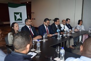 Balance PC: Incertidumbre política, corrupción, presión cívica mediática