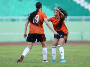 Cuatro oncenos triunfan en Liga Femenina de Fútbol