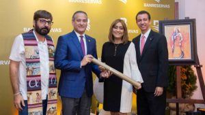 Banreservas y Arzobispado ponen a circular litografías Virgen las Mercedes