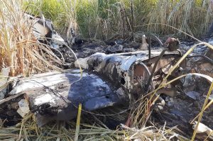 BAHORUCO: Dos personas mueren al caer avioneta de origen desconocido