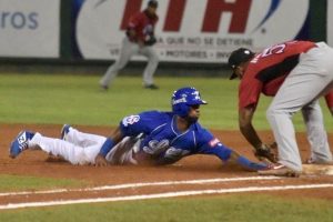 Toros clasifican al round robin; Leones y Gigantes ganan Toros clasifican al round robin; Leones y Gigantes ganan